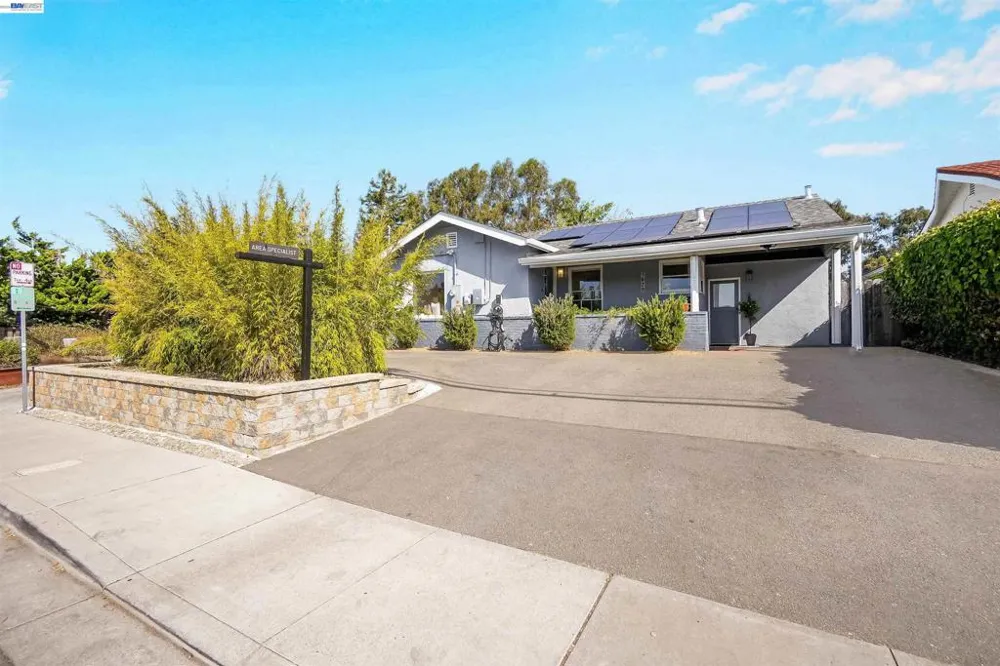 1620 East Ave Hayward, CA 94541