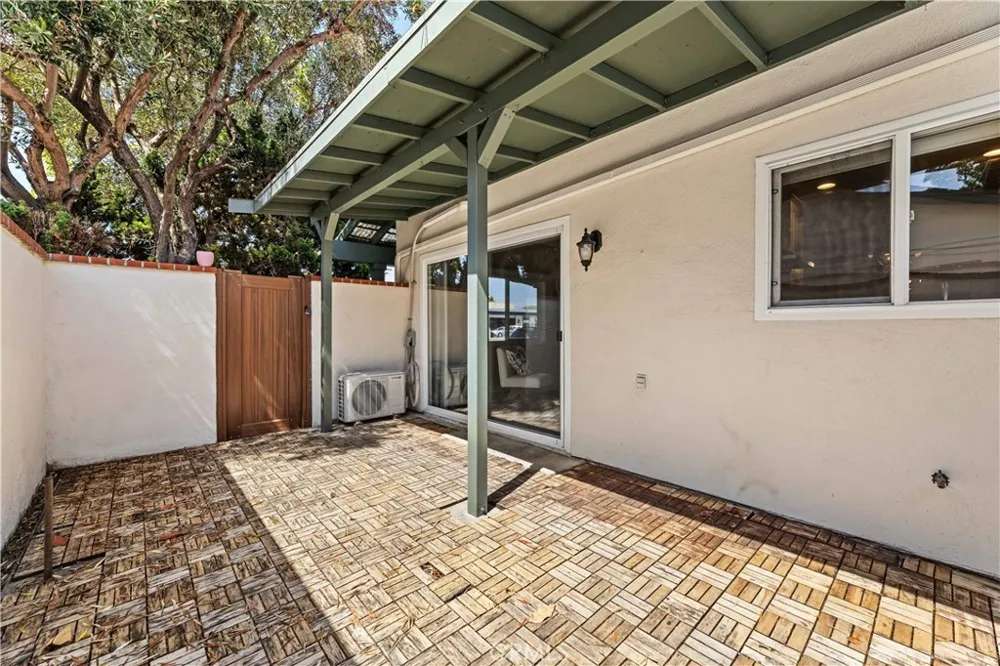 23520 Western #A Los Angeles, CA 90710