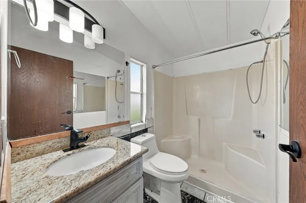 6968 Butte Nice, CA 95464