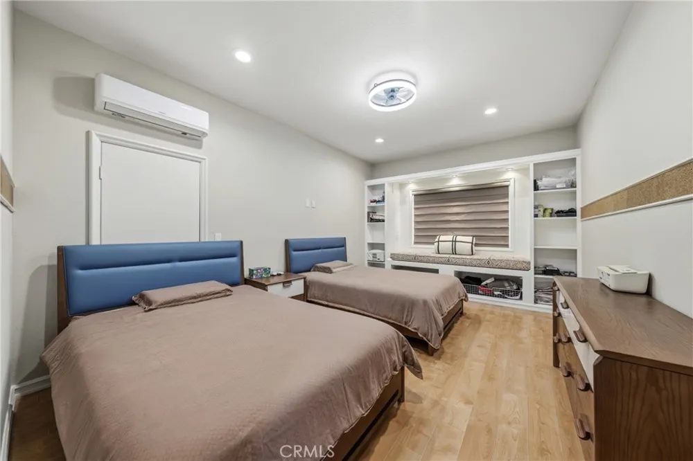 2250 Swiftwater Glendora, CA 91741