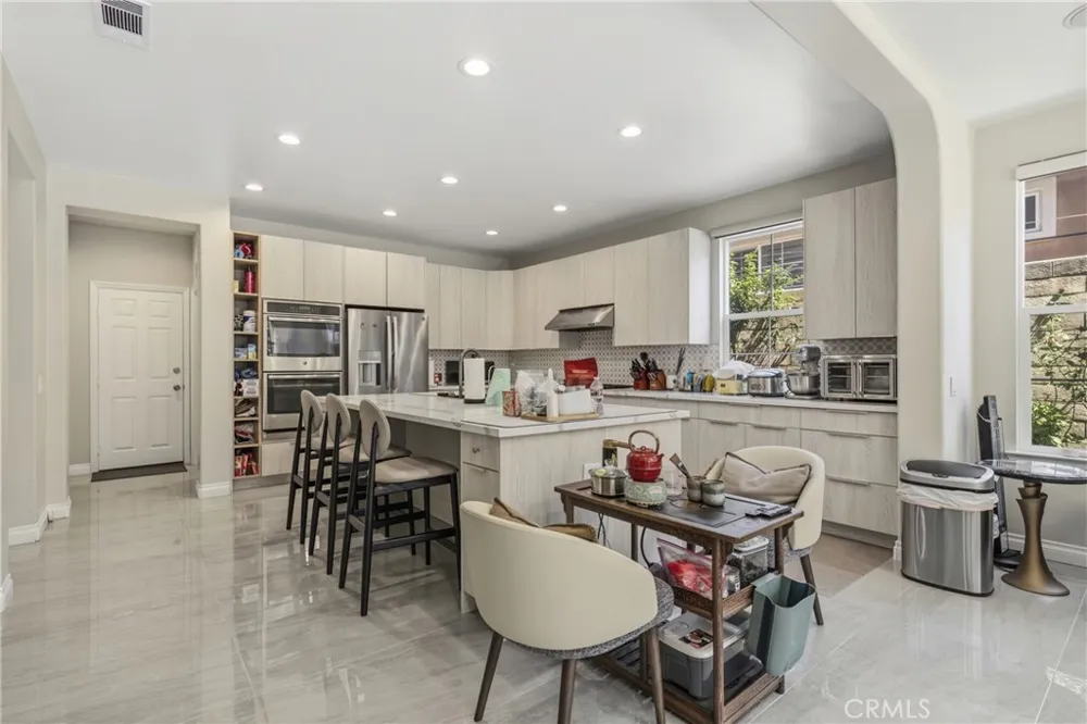 2250 Swiftwater Glendora, CA 91741