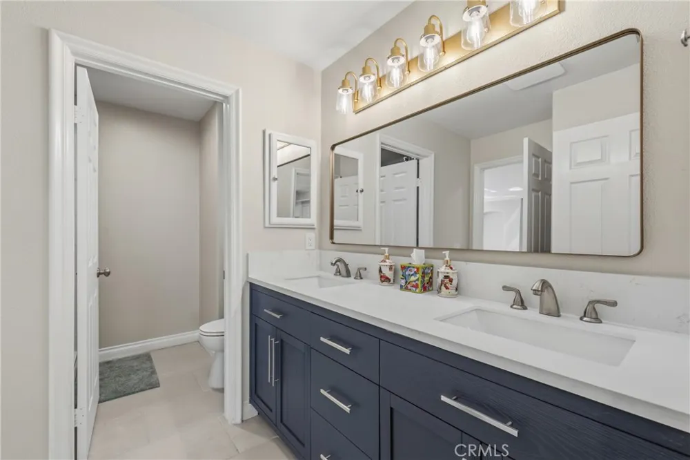2250 Swiftwater Glendora, CA 91741