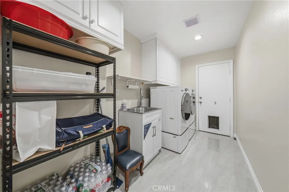 2250 Swiftwater Glendora, CA 91741