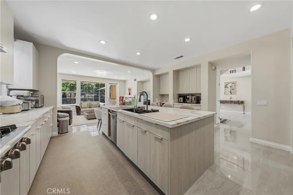 2250 Swiftwater Glendora, CA 91741