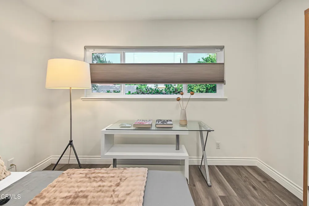 7643 Encino Avenue Northridge, CA 91325