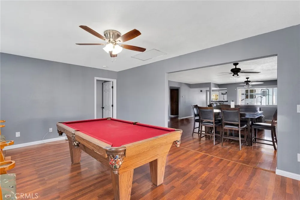 14657 Manzano Victorville, CA 92392