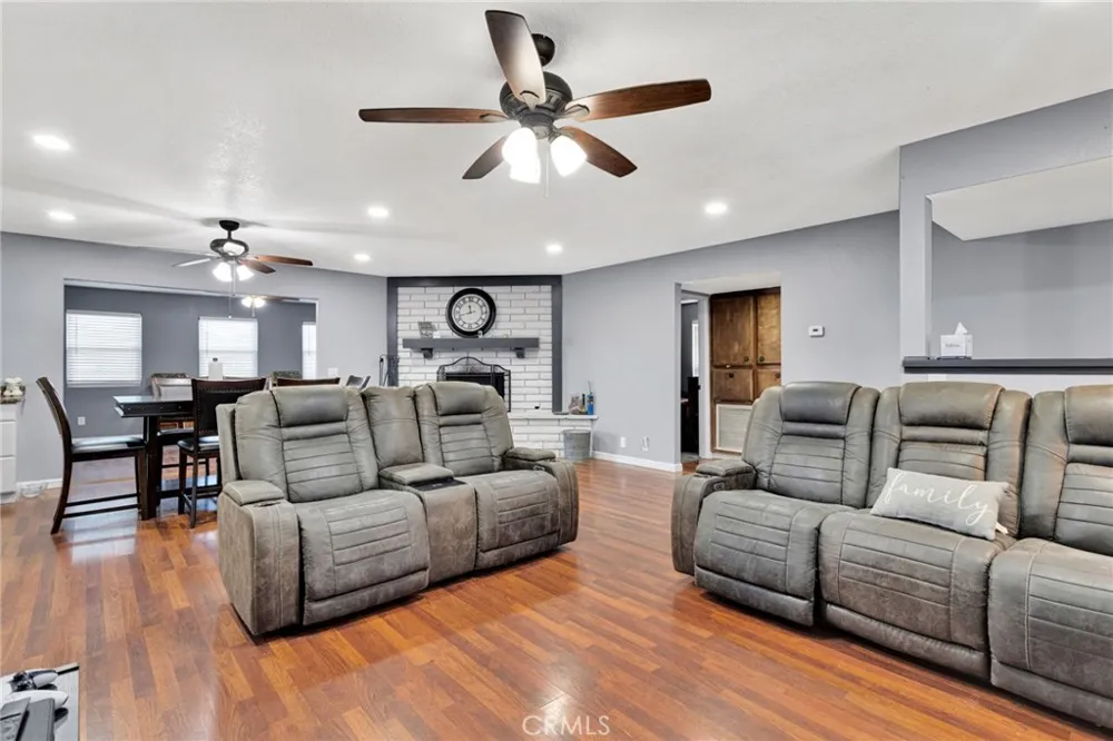 14657 Manzano Victorville, CA 92392