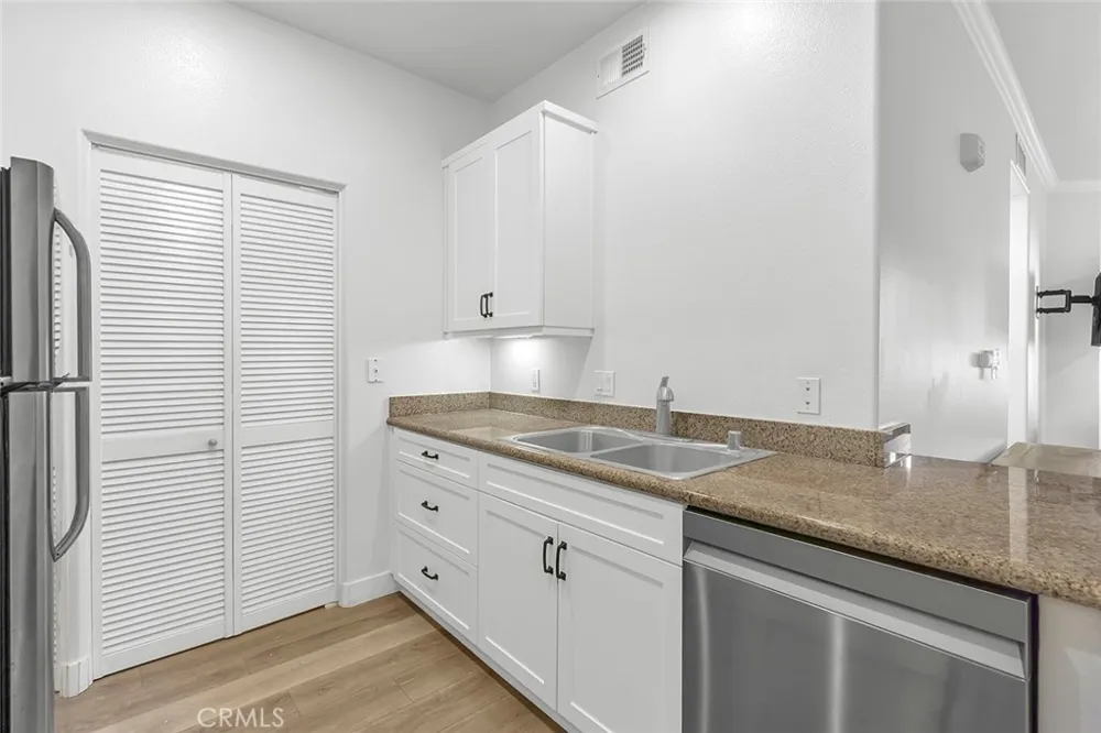 2120 Watermarke Irvine, CA 92612