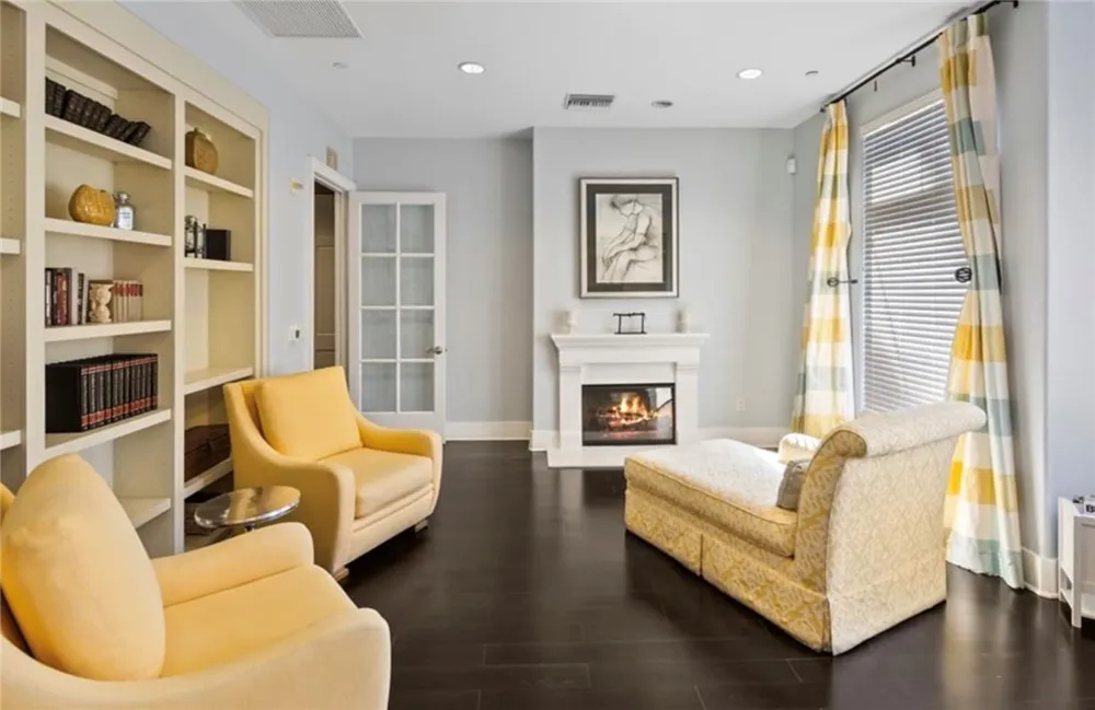2120 Watermarke Irvine, CA 92612