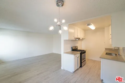 7548 W HAMPTON AVENUE #104