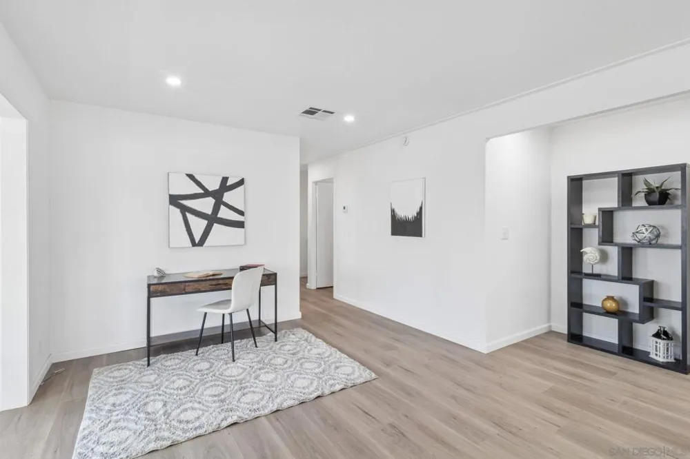 243 Havenview Lane Oceanside, CA 92056