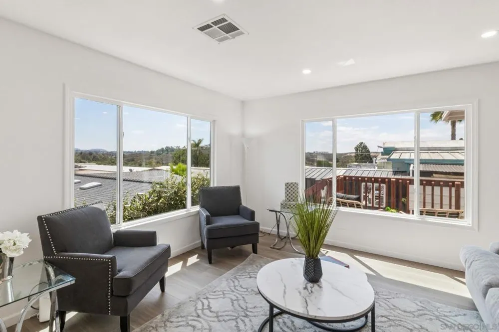 243 Havenview Lane Oceanside, CA 92056