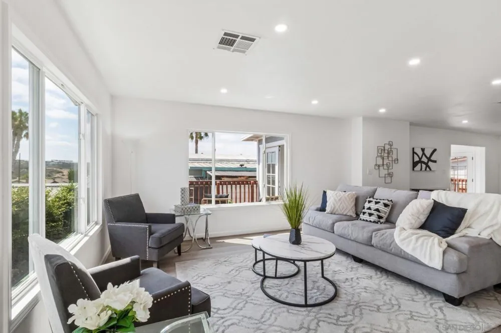 243 Havenview Lane Oceanside, CA 92056