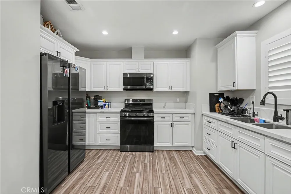 1136 Hancock San Bernardino, CA 92411