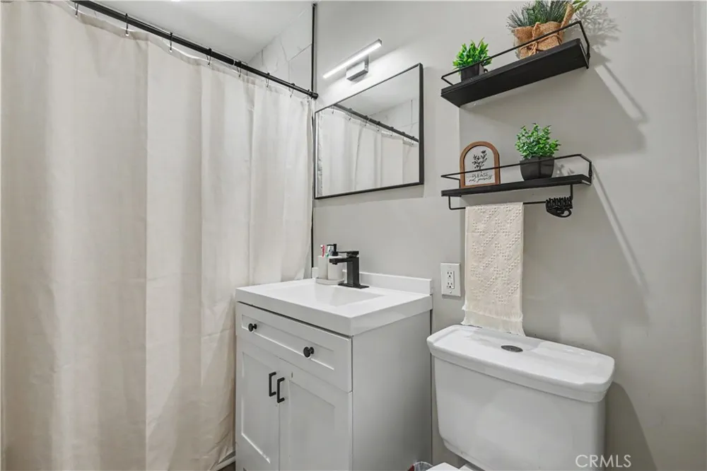 1136 Hancock San Bernardino, CA 92411