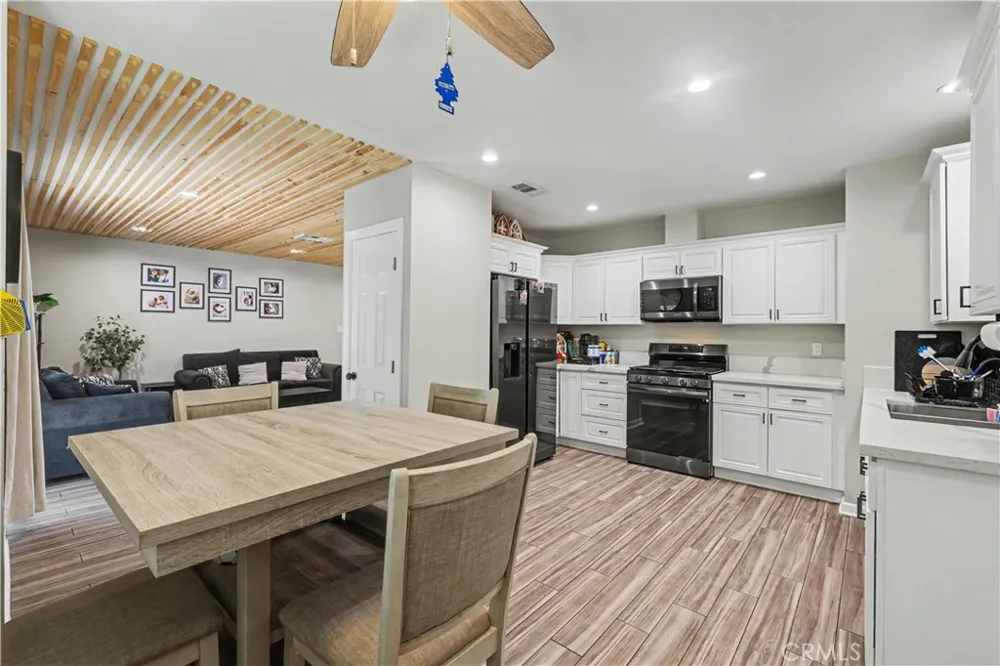 1136 Hancock San Bernardino, CA 92411