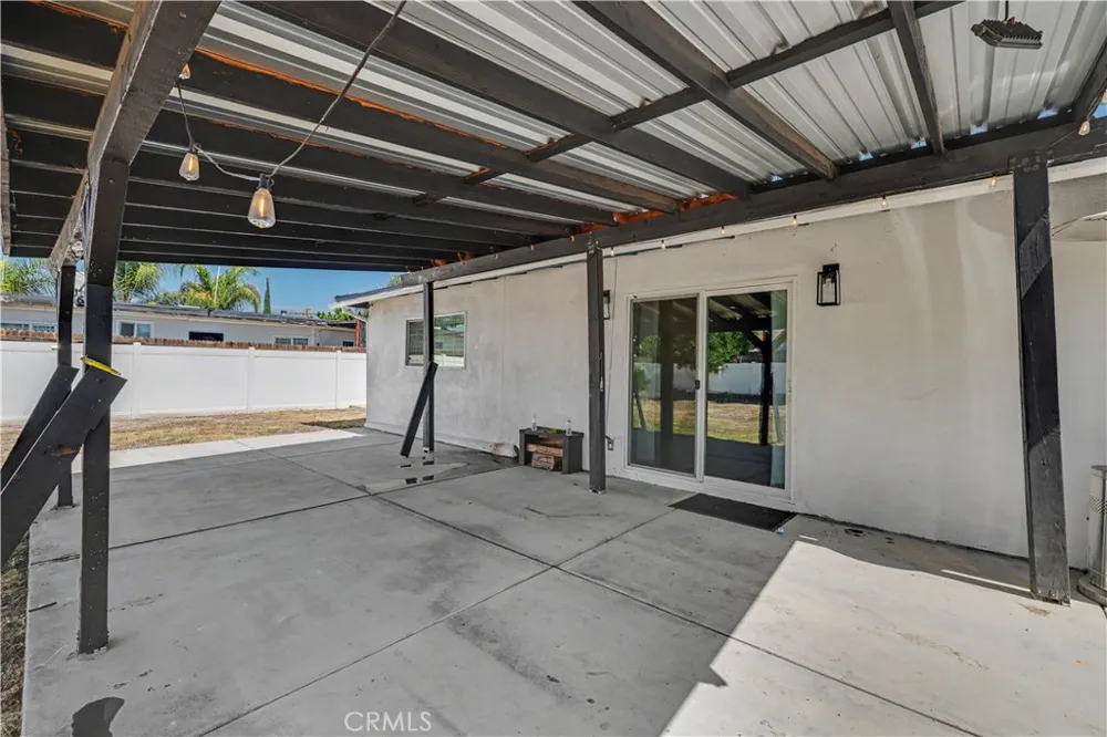 1136 Hancock San Bernardino, CA 92411