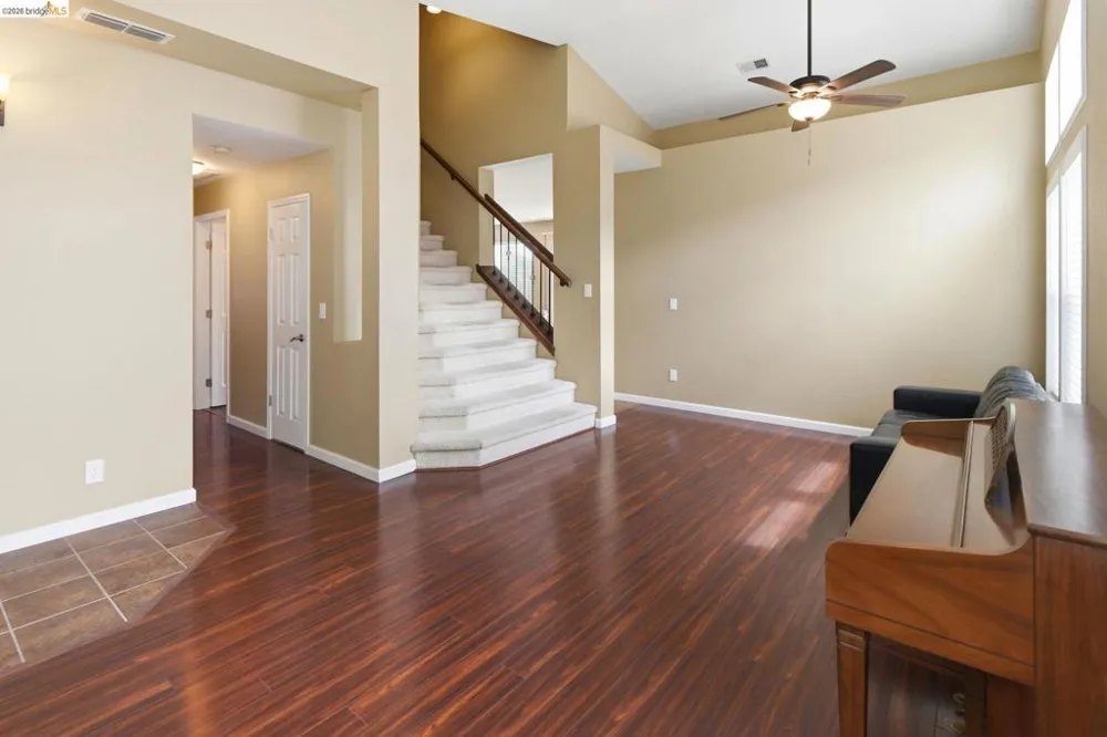1316 Summer Grove Cir Fairfield, CA 94534