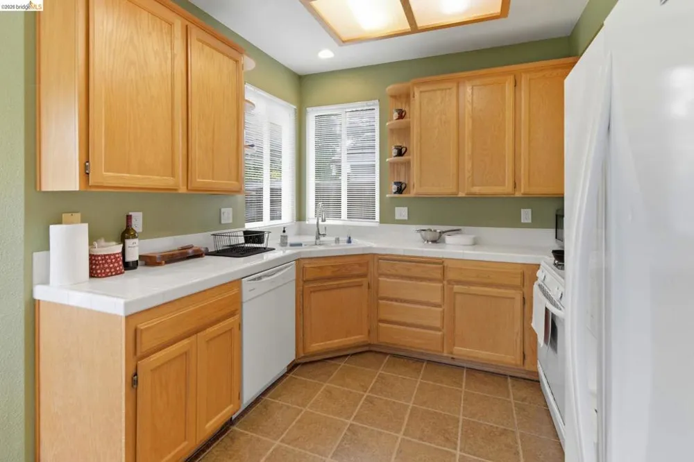 1316 Summer Grove Cir Fairfield, CA 94534