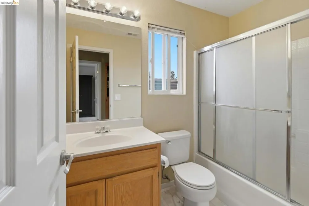 1316 Summer Grove Cir Fairfield, CA 94534