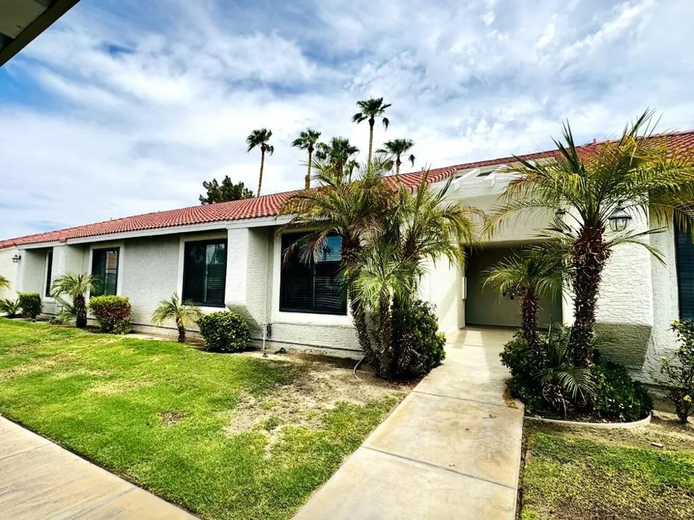 43376 Cook Street #204 Palm Desert, CA 92211
