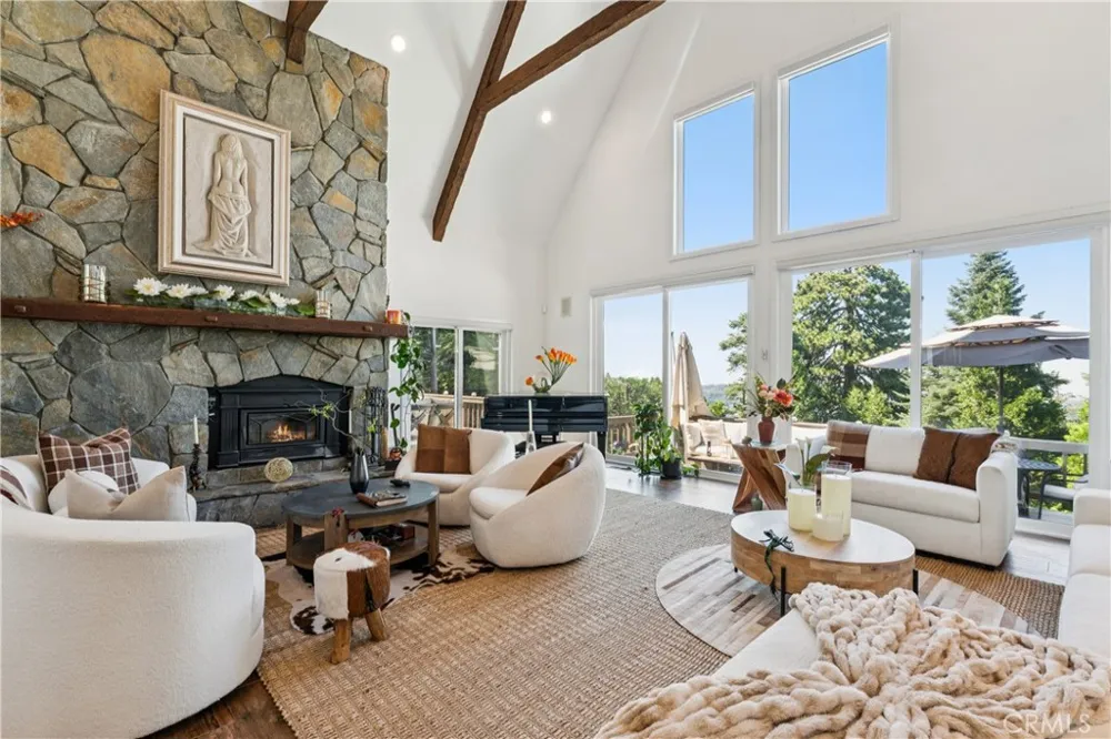 29104 Bald Eagle Ridge Lake Arrowhead, CA 92352
