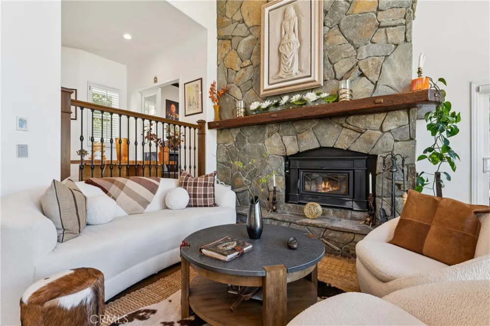29104 Bald Eagle Ridge Lake Arrowhead, CA 92352