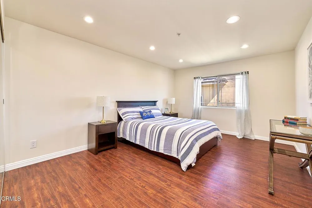 2466 Montrose Avenue #7 Montrose, CA 91020