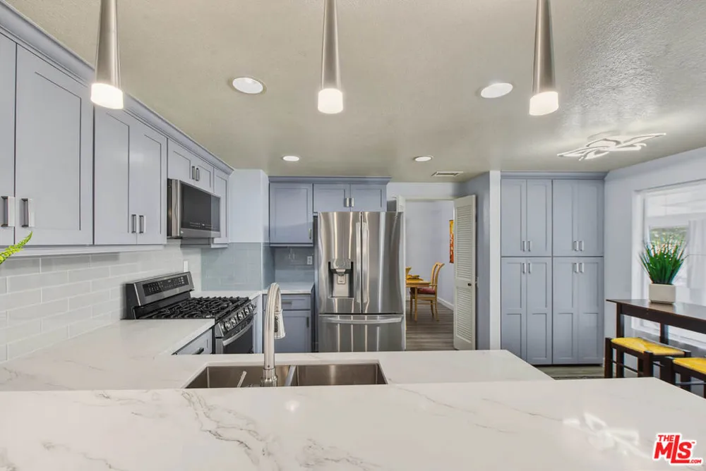 736 Mustang Circle Walnut, CA 91789