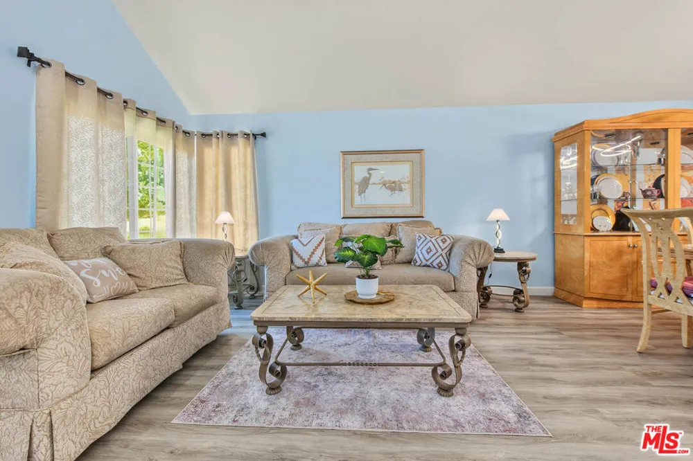 736 Mustang Circle Walnut, CA 91789