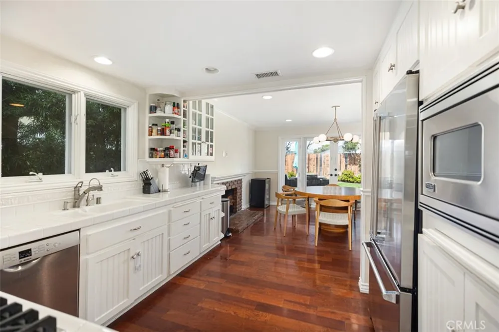 3160 Alta Laguna Boulevard Laguna Beach, CA 92651