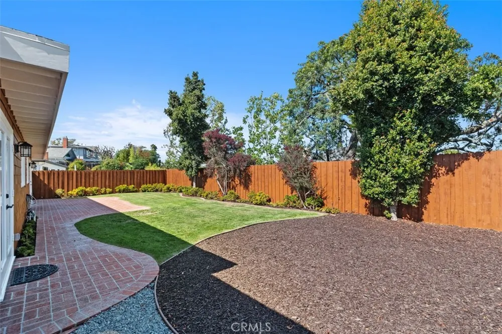 3160 Alta Laguna Boulevard Laguna Beach, CA 92651