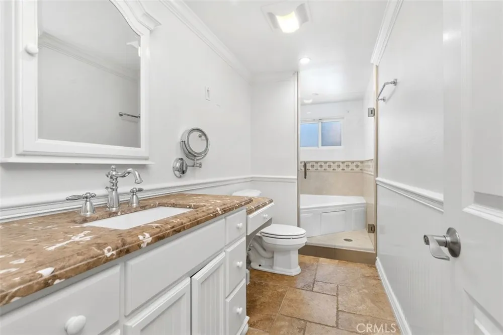 3160 Alta Laguna Boulevard Laguna Beach, CA 92651