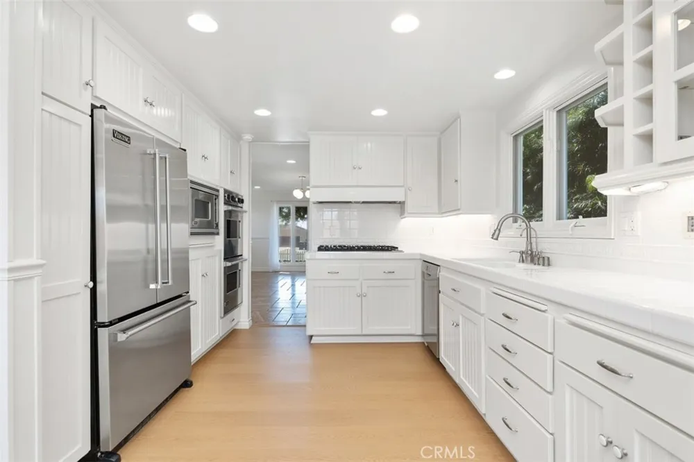 3160 Alta Laguna Boulevard Laguna Beach, CA 92651