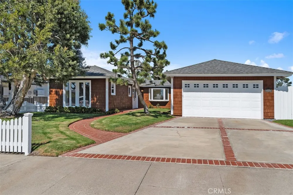 3160 Alta Laguna Boulevard Laguna Beach, CA 92651
