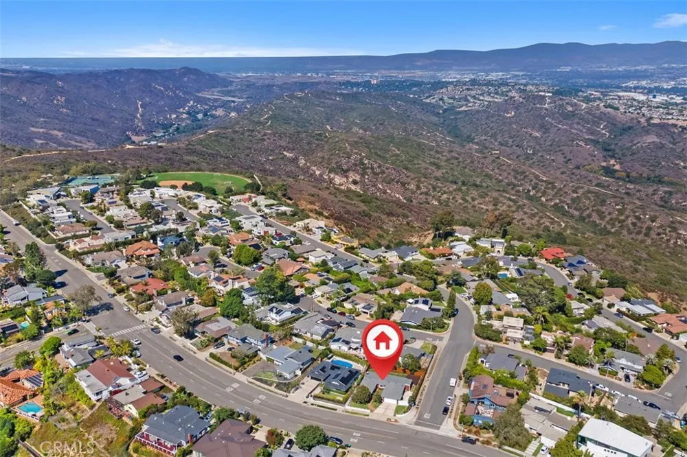 3160 Alta Laguna Boulevard Laguna Beach, CA 92651