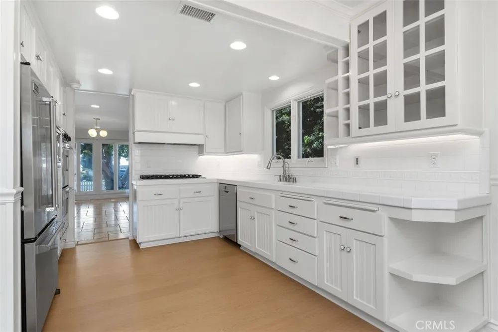 3160 Alta Laguna Boulevard Laguna Beach, CA 92651