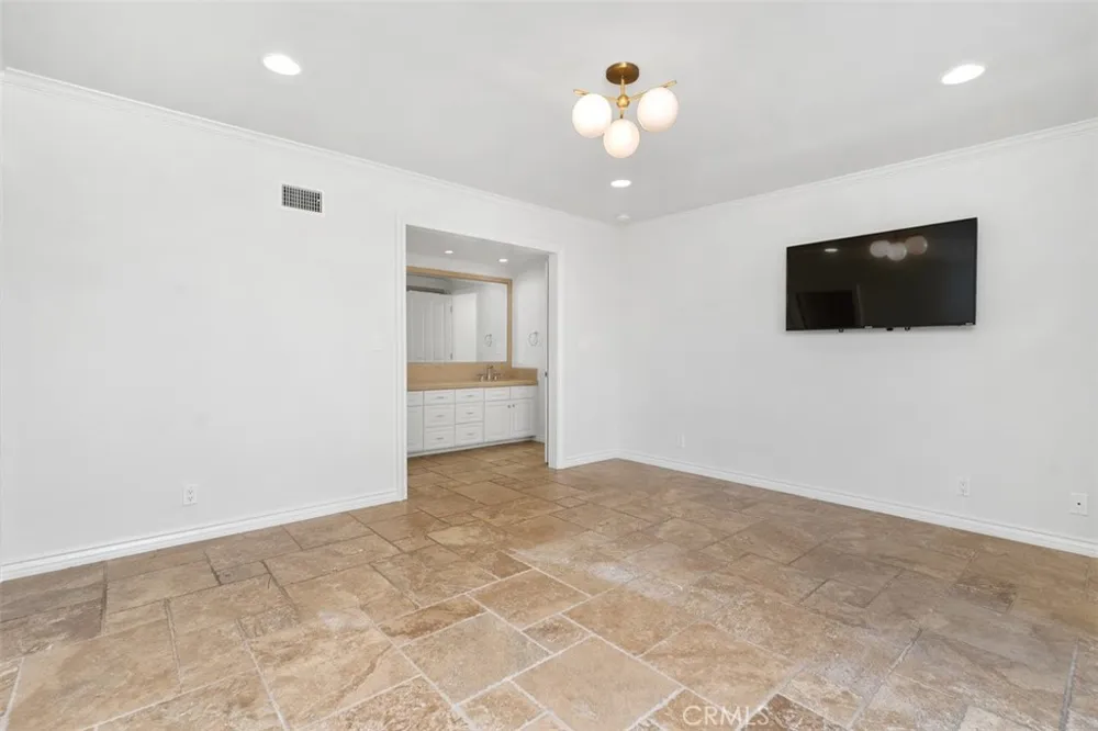 3160 Alta Laguna Boulevard Laguna Beach, CA 92651