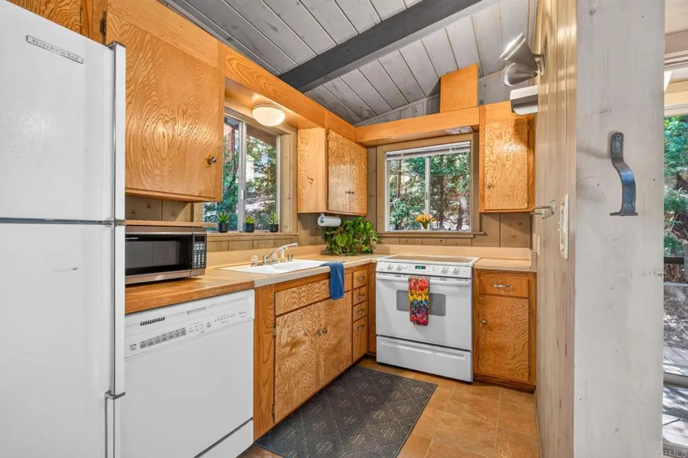 32753 Birch Hill Road Palomar Mountain, CA 92060