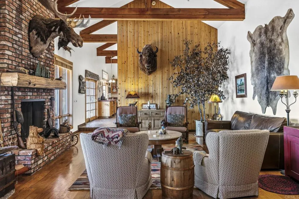 19050 Via Cuesta Ramona, CA 92065