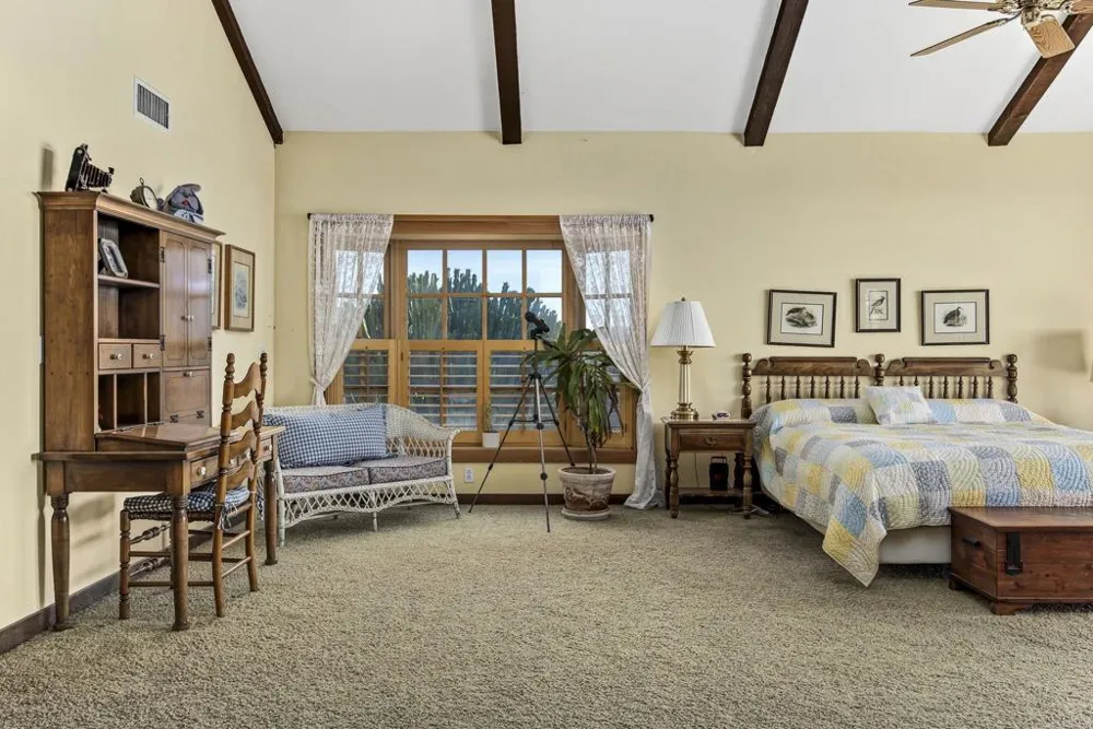19050 Via Cuesta Ramona, CA 92065