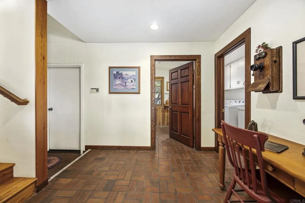 19050 Via Cuesta Ramona, CA 92065