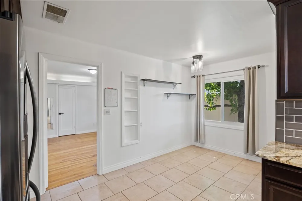 545 Cedar Red Bluff, CA 96080