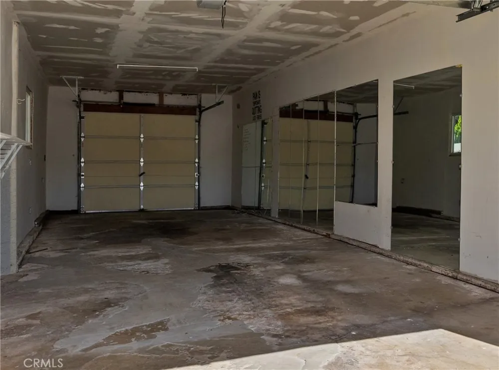 545 Cedar Red Bluff, CA 96080