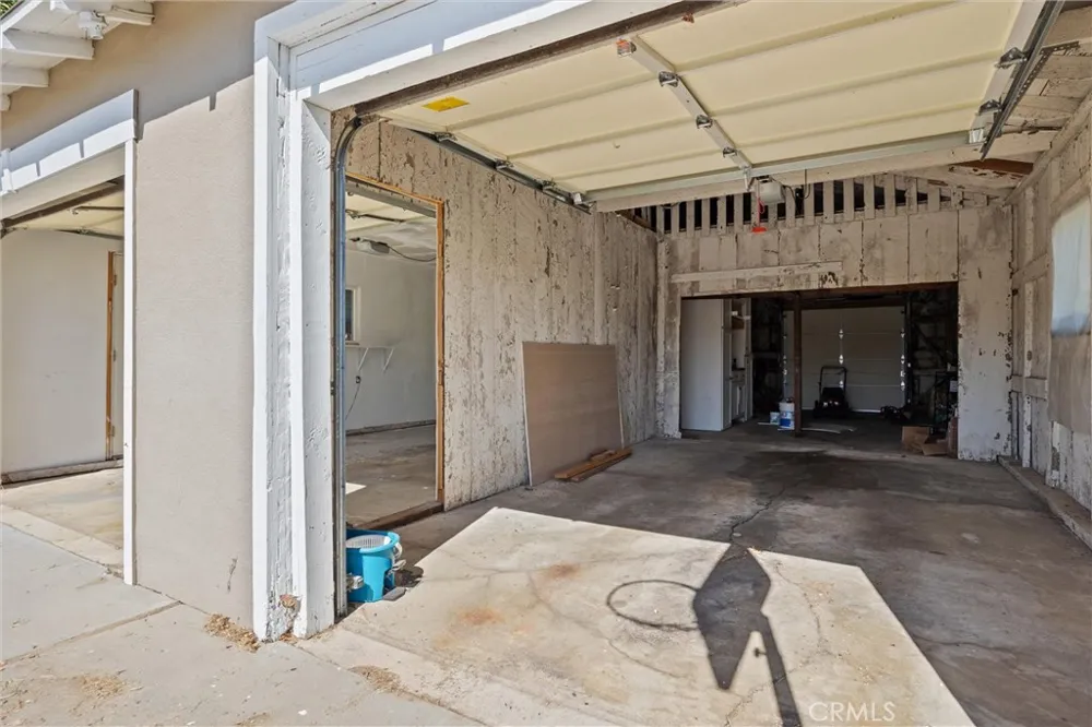 545 Cedar Red Bluff, CA 96080