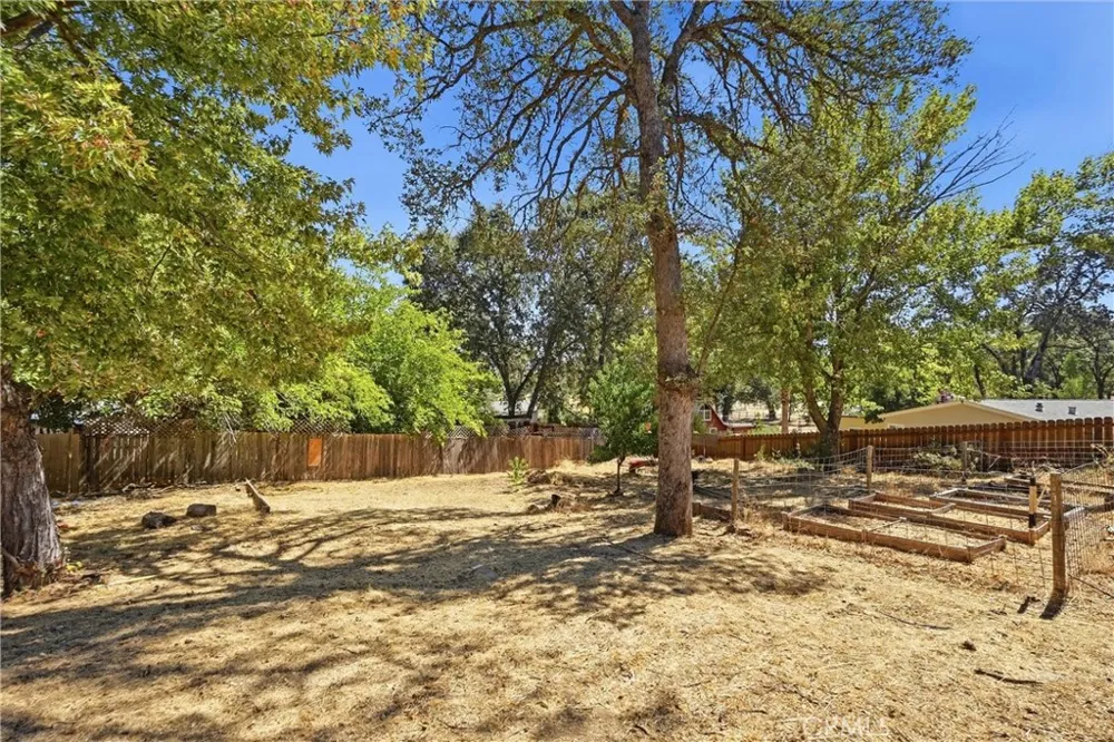 2850 Hartley Road Lakeport, CA 95453