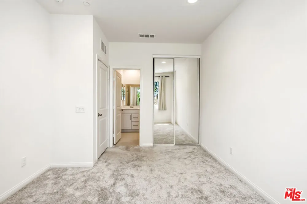 1095 Harbor Blvd Anaheim, CA 92801