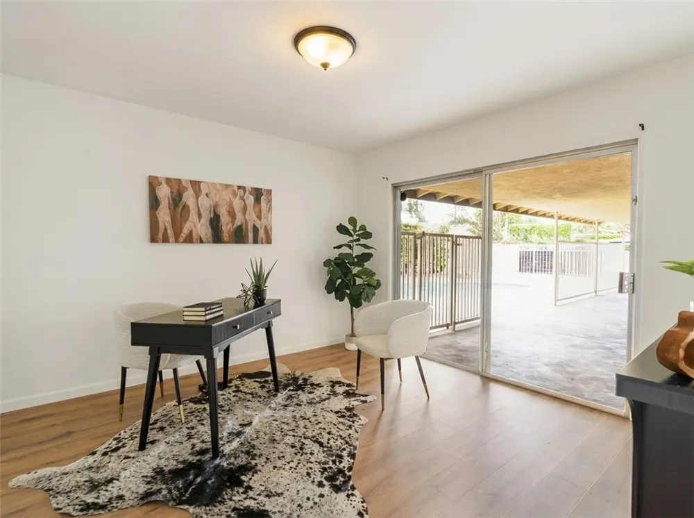 18931 Mayall Street Northridge, CA 91324
