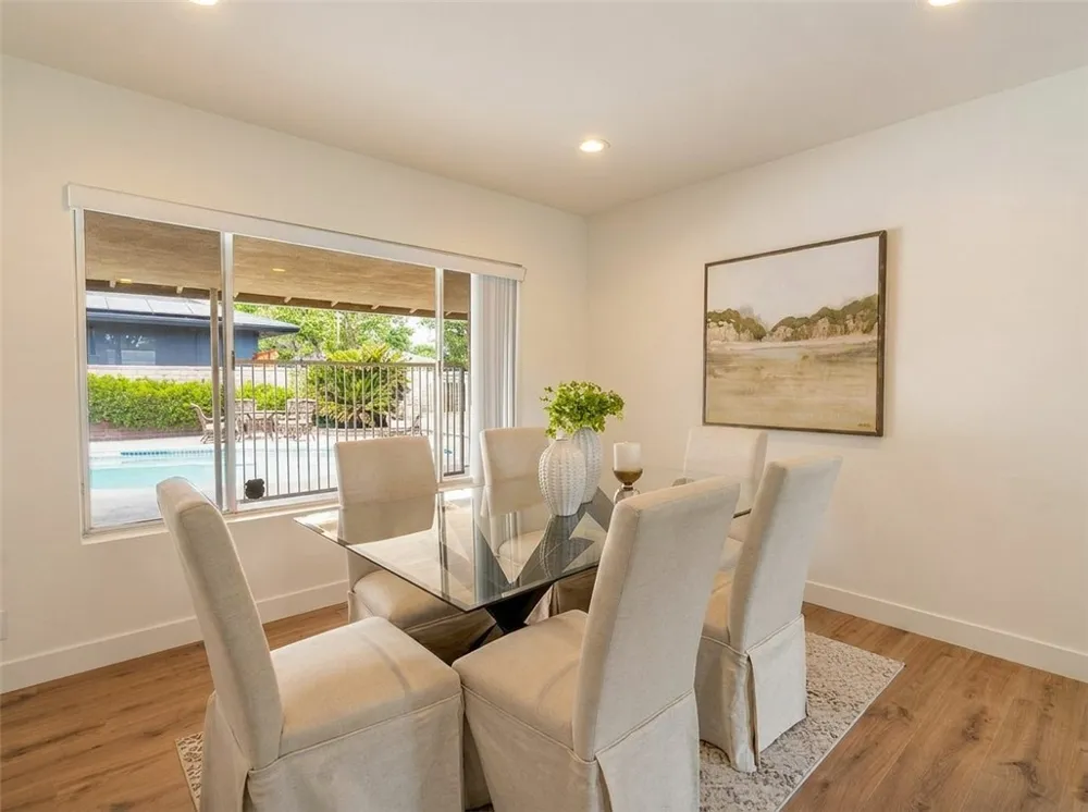 18931 Mayall Street Northridge, CA 91324
