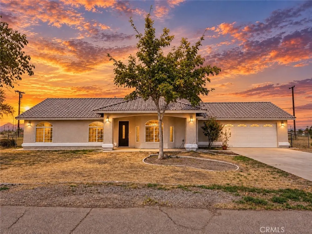 10968 Nambe Apple Valley, CA 92308